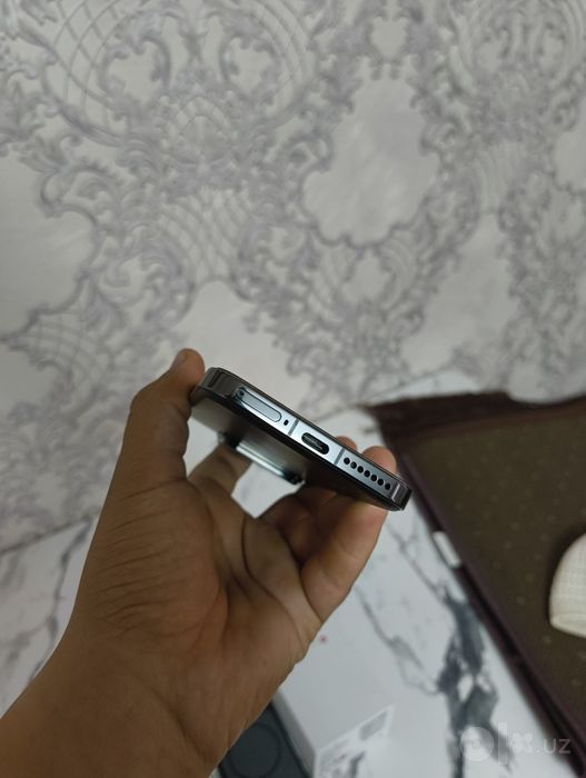Xiaomi 14 sotiladi