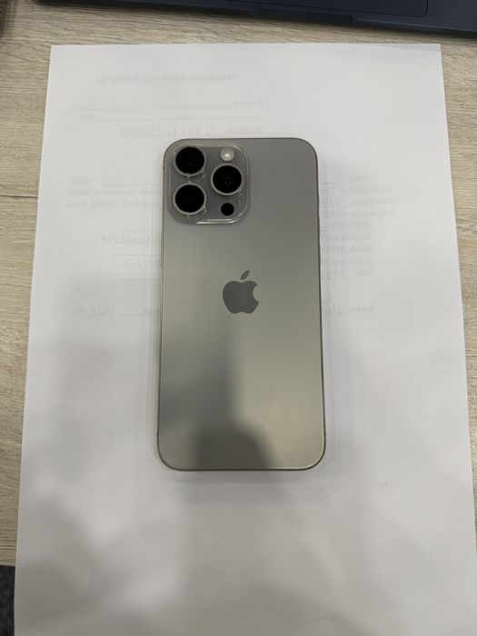 iPhone 15 pro max 256 LLA