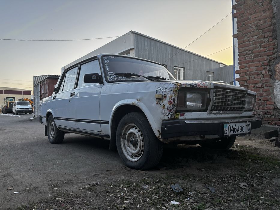 продам ваз 2107.