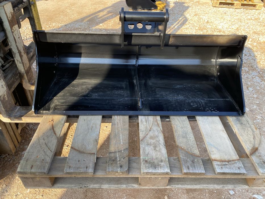 Кофа за багер  за почистване MS03  CW05 Нов