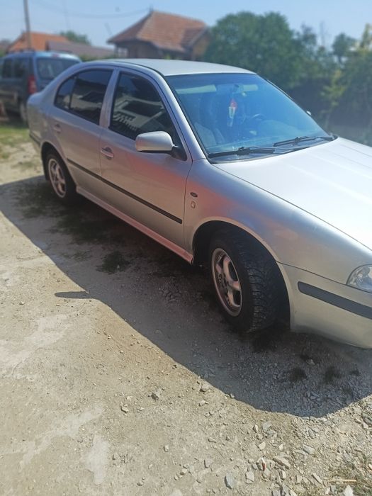 Skoda Octavia berlină