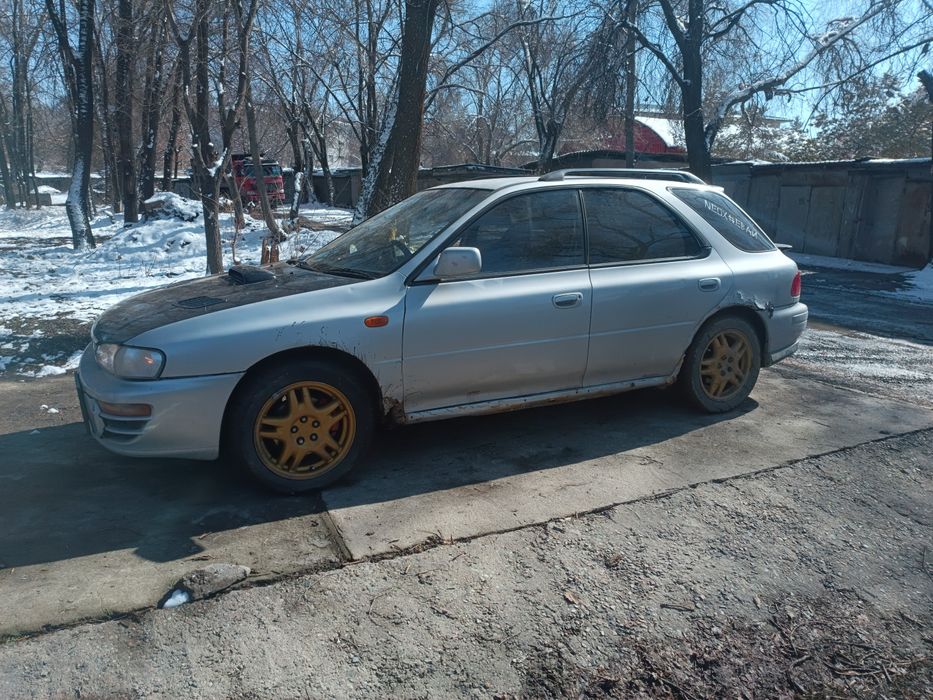 Продам Субару Импрезу