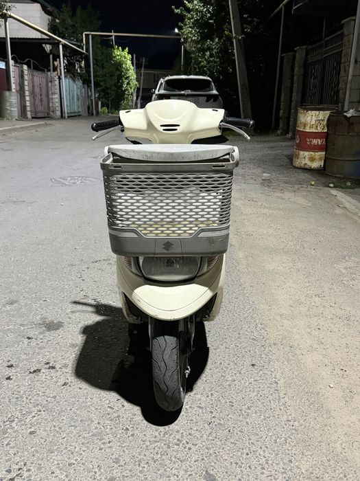 Мапед suzuki let’s 4