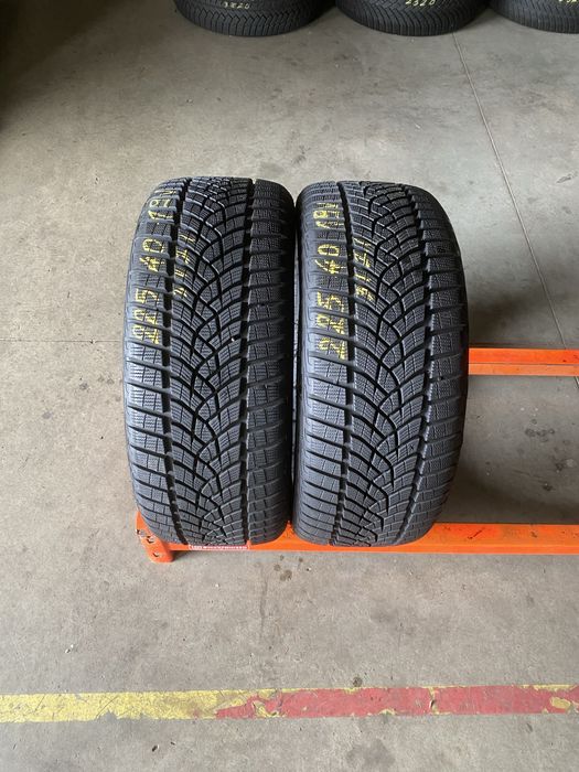 Anvelope iarna 225/40/19 Goodyear Ultra Grip Performance 225 40 19 R19
