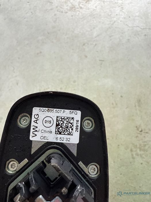 Antena Gps Volkswagen Tiguan Ad1 2016 - > 5Q0035507P