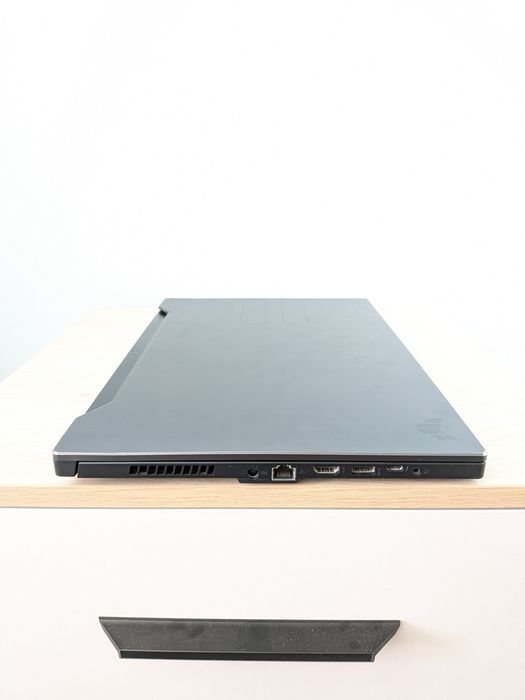 Asus TUF Dash 15 i5 11300H/8/512/RTX 3060