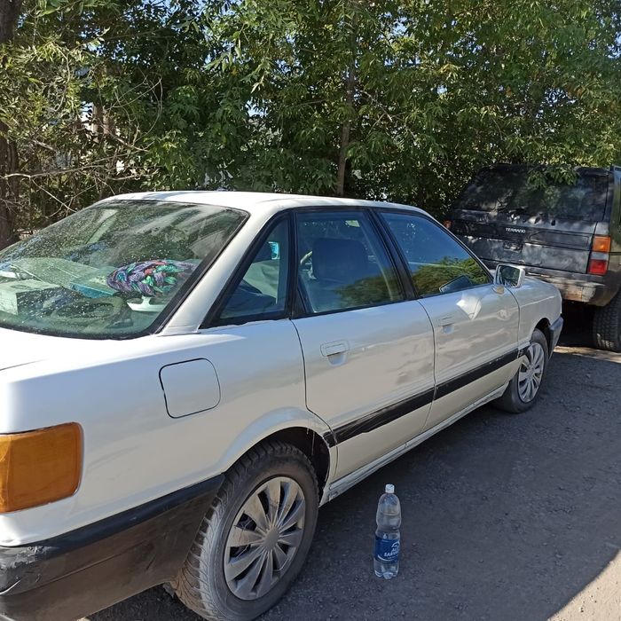 Продам ауди 80 б3