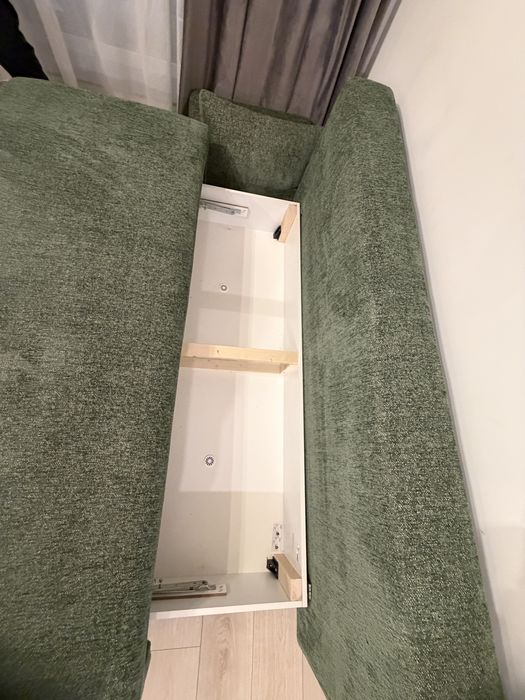 Vand canapea extensibila