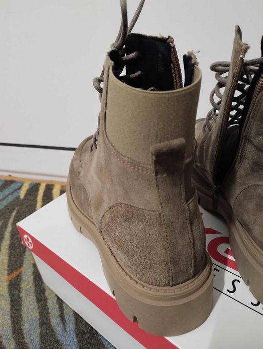 Ghete piele naturala mărimea 36 Noi