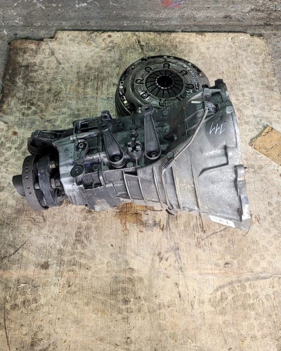 МКПП 111 комрессор на Мерседес