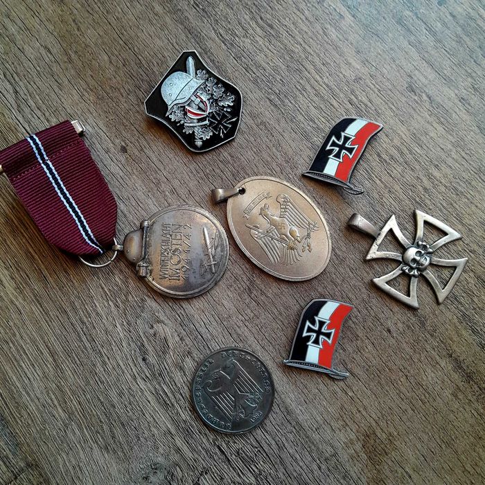 Коллекция значков