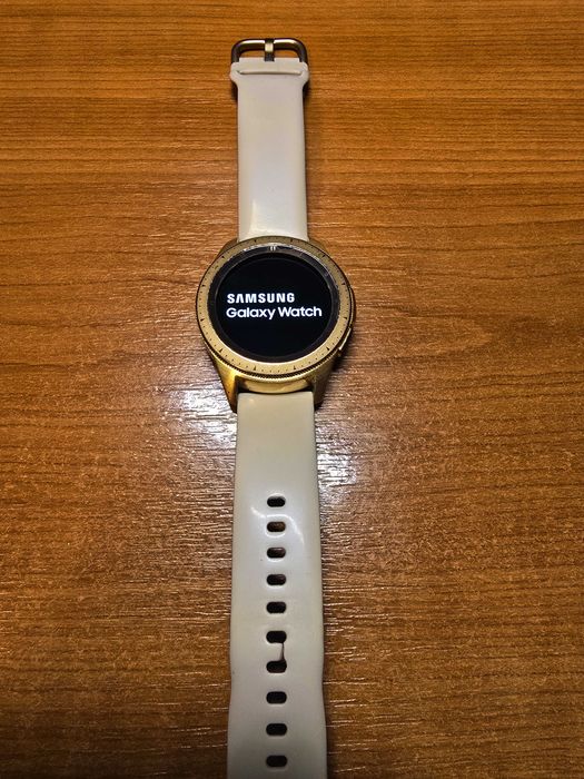 Ceas Samsung Galaxy Watch 42mm Rose Gold SM-R810
