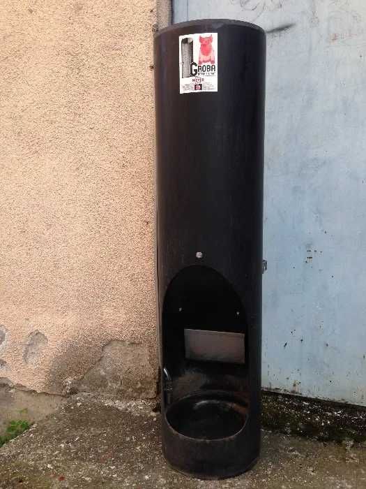 Hranitoare GROBA semiautomata cu functie pentru lichide