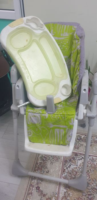 Детский столик для кормления