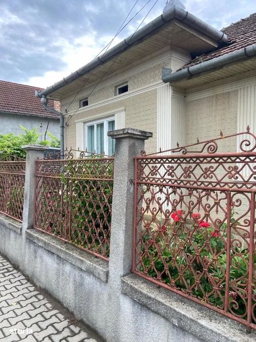 Casa Individuală + teren 1400mp