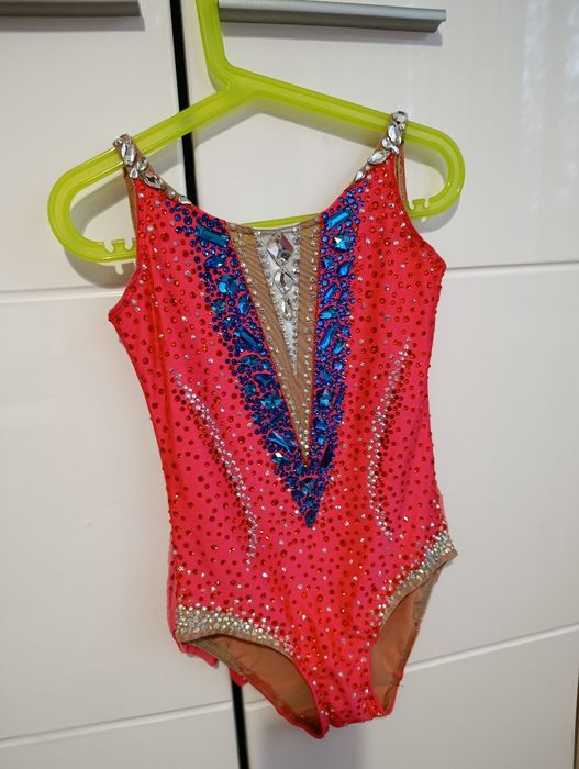 Трико за художествена гимнастика