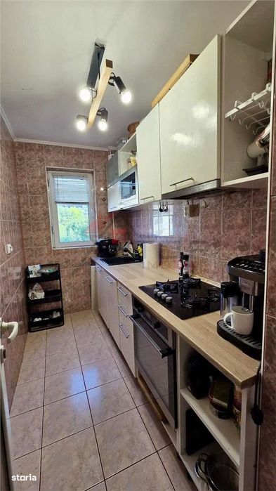 Apartament cu 2 camere decomandat - Pacurari