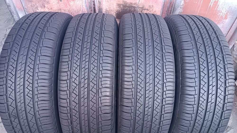 225/65/17 Michelin