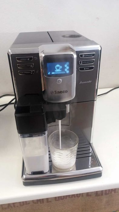 Кафе машини Saeco Incanto Cappuccino