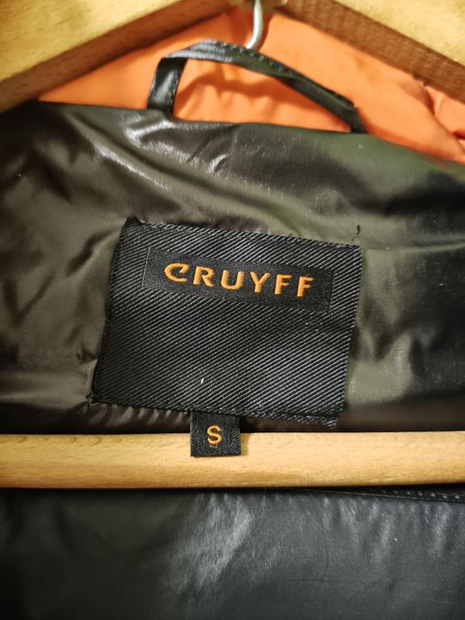 Яке Cruyff Trentini