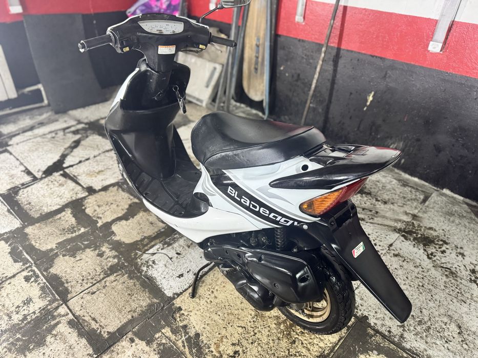 Японский скутер Honda Dio