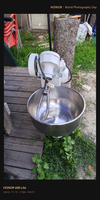 Malaxor pentru patiserie 10 litri perfect functional