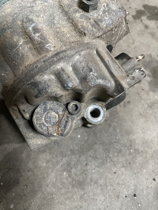 Compresor clima / aer conditionat Volkswsgen Passat Skoda 1.9 tdi