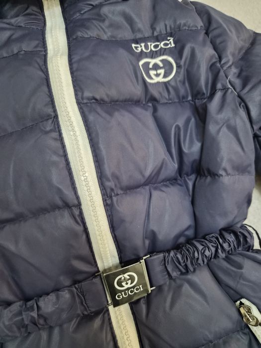 Пуховик на девочку 3-4 года