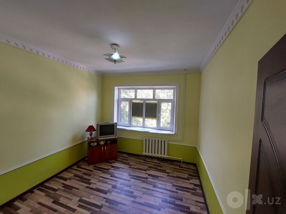 Продаётся квартира в р-не Яшнабад,ор-р Вундеркинд,быв.общежитие 1/3/4