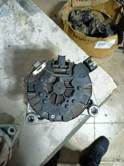 Alternator Peugeot boxer 2.0 citroen jumper, jumpy 2.0