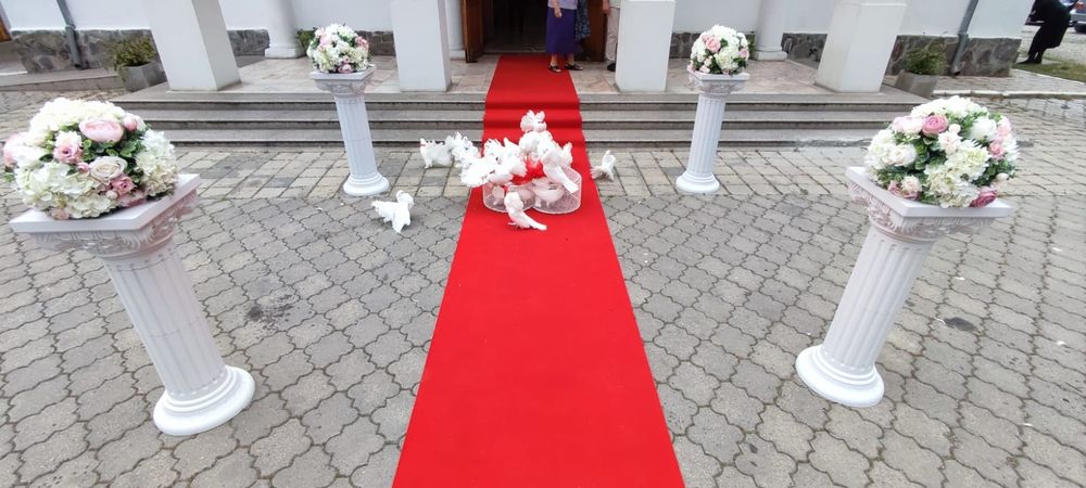 Porumbei albi pt nunti si alte evenimente, aranjamente cristelnita.