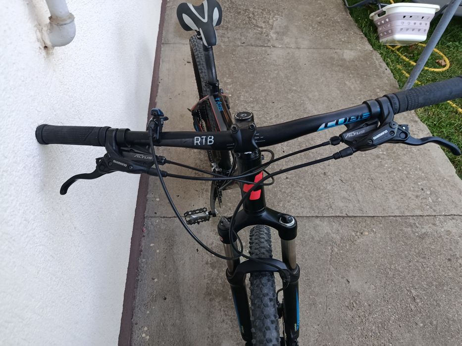 Bicicleta Cube Access (KTM, Bulss)