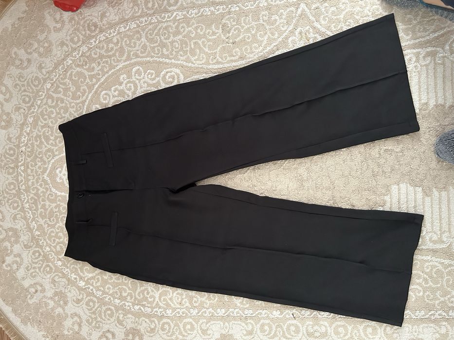 Брюки        джинсы