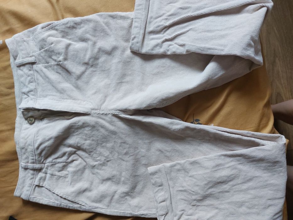 Pantaloni de gravide