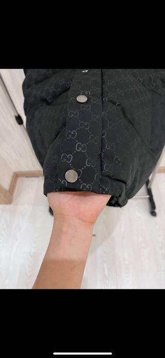 куртка GUCCI новый