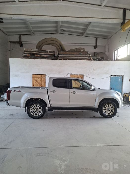 ISUZU D MAX OKSUS 2022 - сотилади