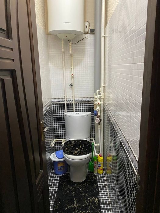 Чирчик 9 мик/р 3 ком квартира срочно продаётся