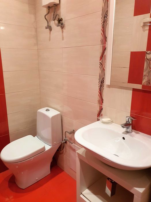 Топ Локация до Метро Дава Под Наем Едностаен Бели брези