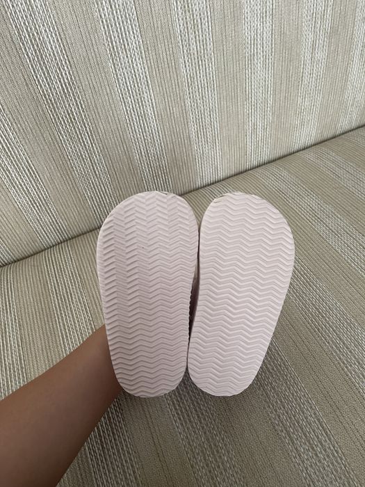 Детски пантофи/обувки H&M