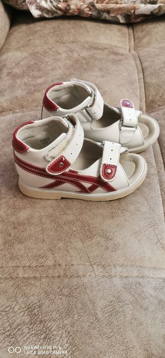 Ортопедические сандали