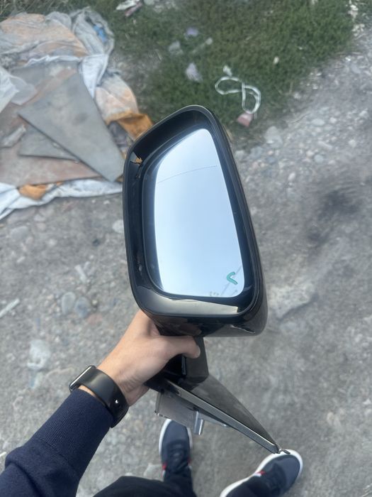 Водительское зеркало BMW G30