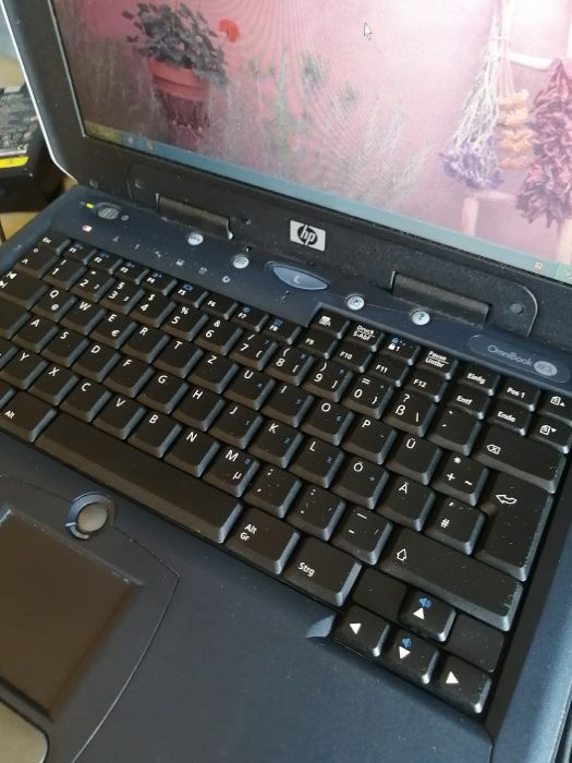 Ноутбук.       .