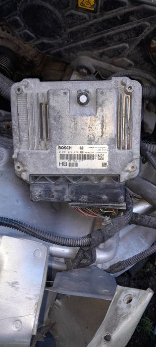 Компютър за Опел Вектра Ц 2005-2008