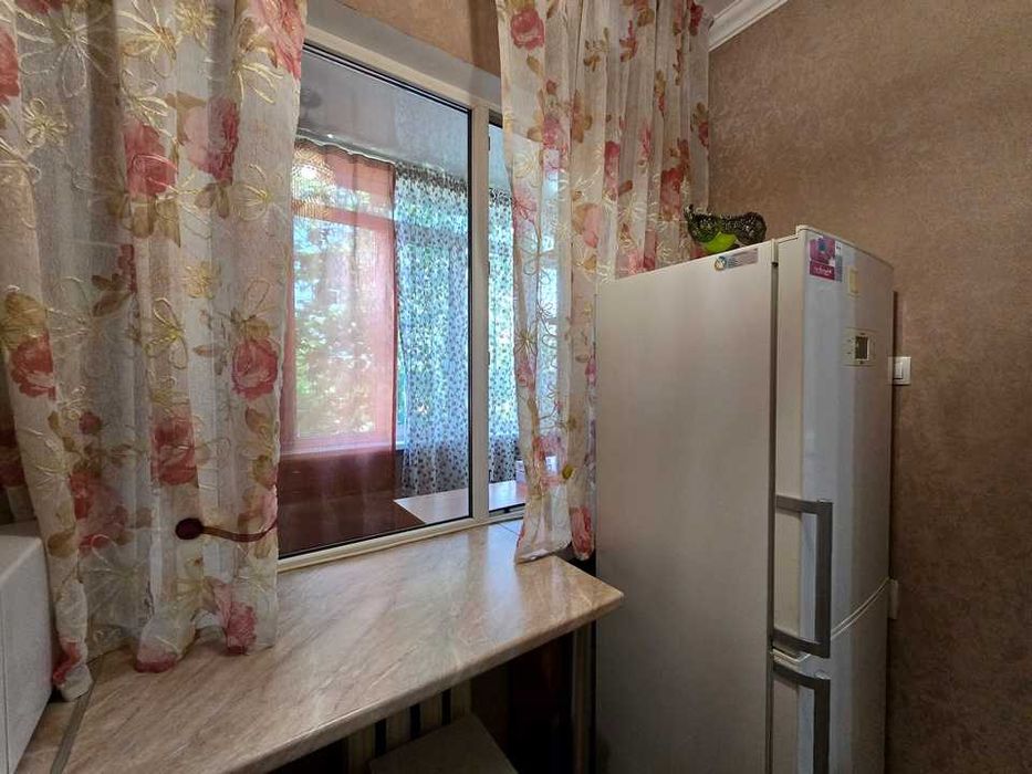 Продам 1ком. квартиру Навои 316