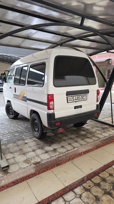 Damas xolati yaxshi bir qol xaydagan moshina ozimmiki