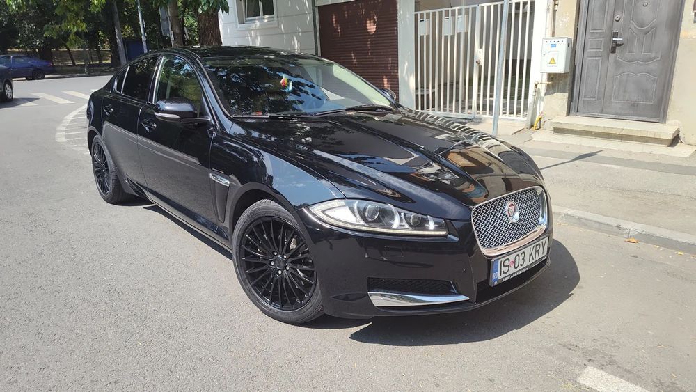 Jaguar XF Jaguar XF 2014 – 2.2 diesel, 163 CP, cutie automată
