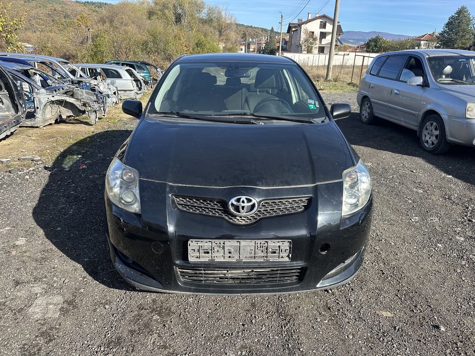Тойота Аурис Toyota Auris 2.2 dcat 177кс На части!