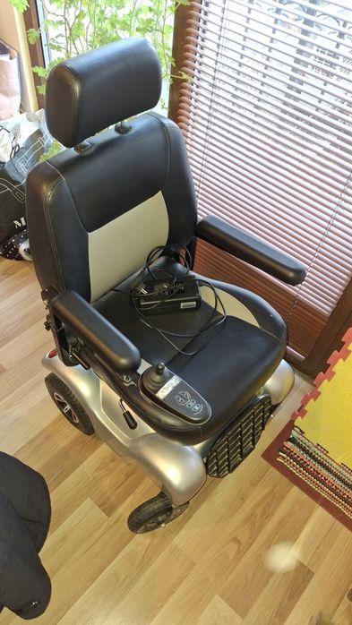 Акумулаторна Инвалина Количка - FAZZINI FS110A - Италия