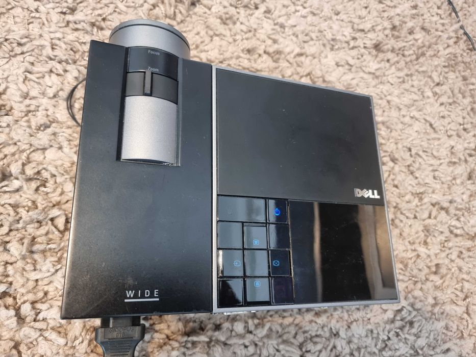 proiector dell m410hd cu defect se supraincalzeste