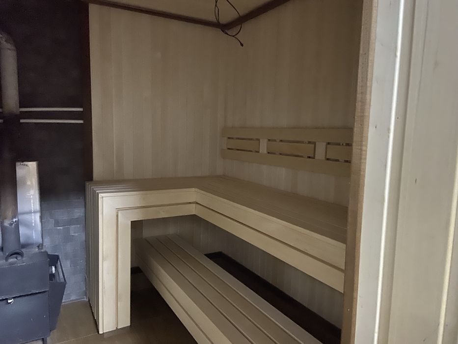 Обшиваем парные помещеня.